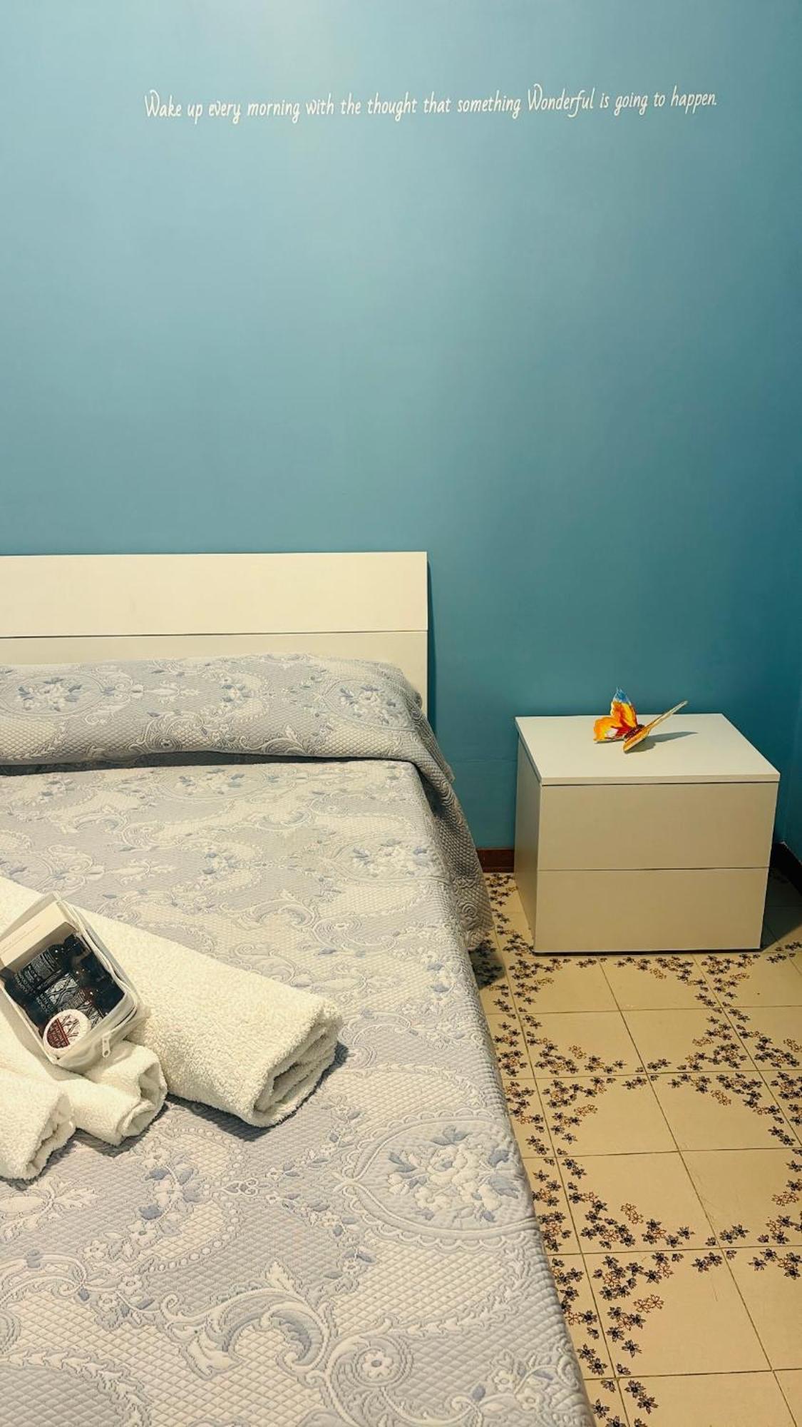 Appartamento Giardini Naxos Butterflies Home Schiso المظهر الخارجي الصورة