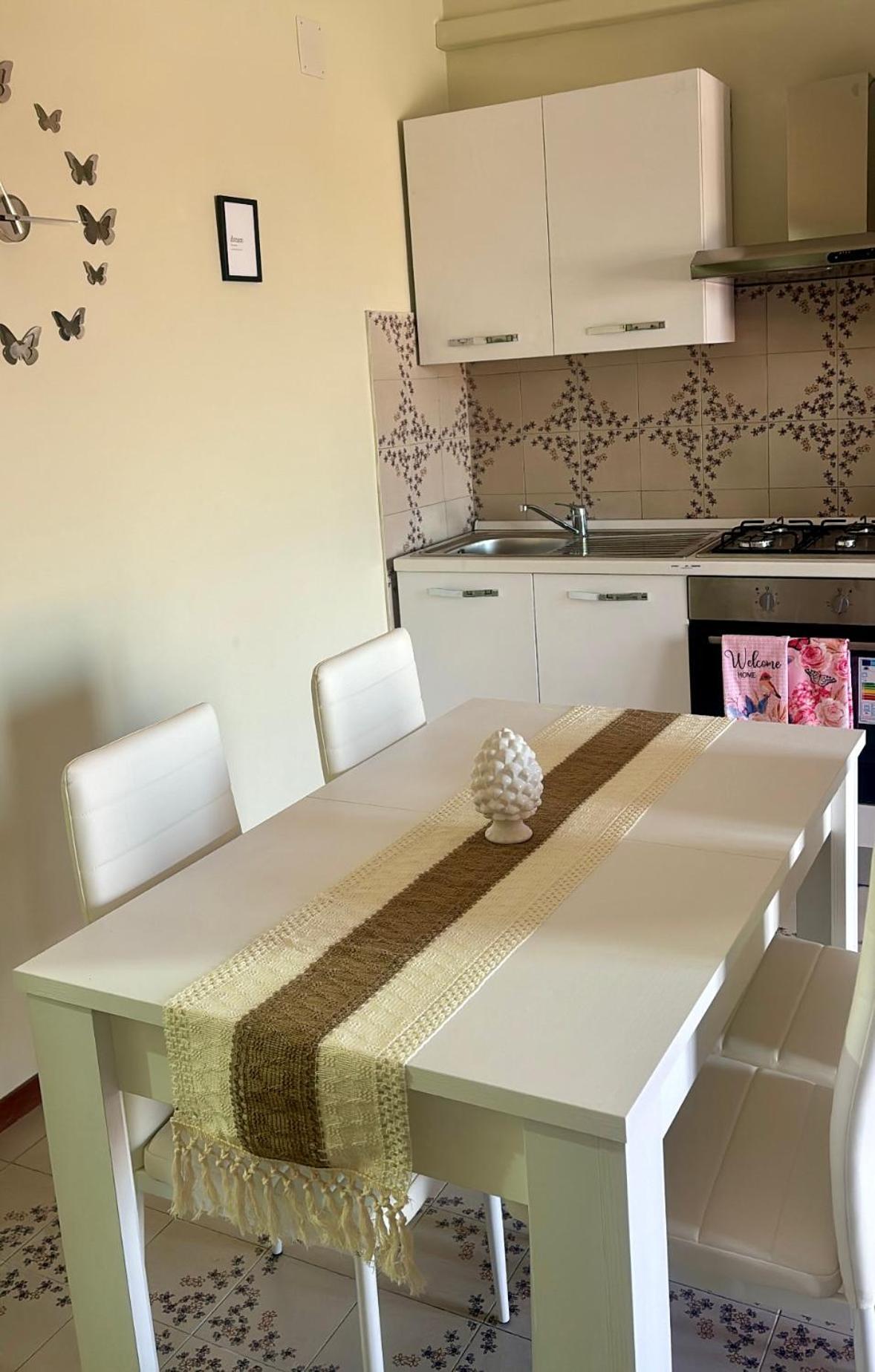 Appartamento Giardini Naxos Butterflies Home Schiso المظهر الخارجي الصورة